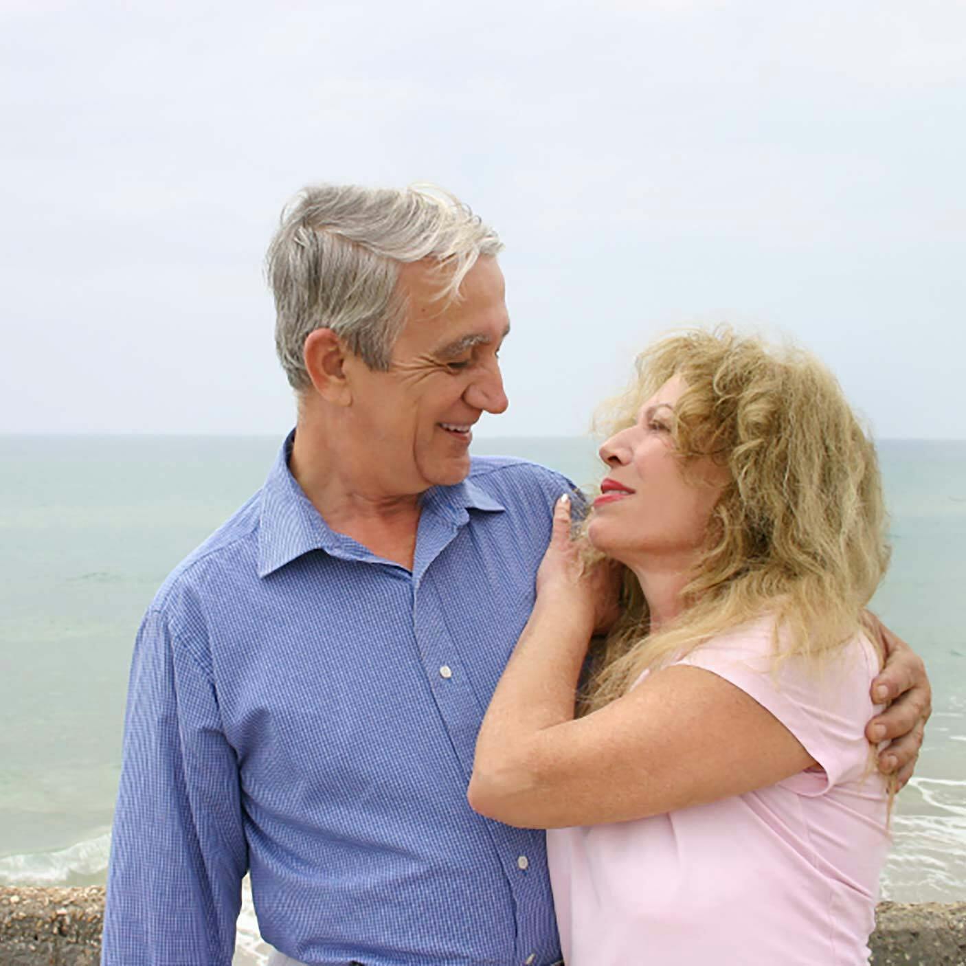 Mature couple beach 1406x1406